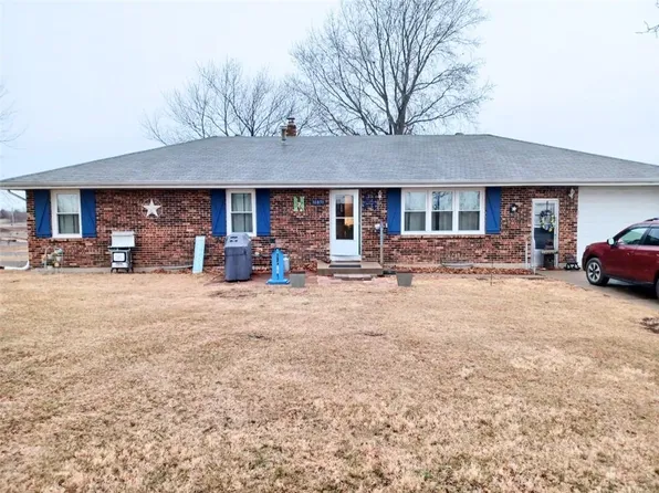 30851 247th St, Easton, KS 66020