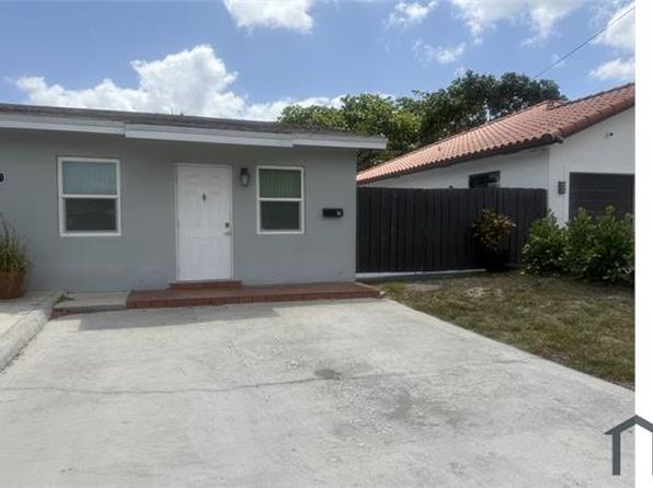 1980 SW 28th Ave APT 2
