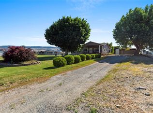 105 N Perry Ave, East Wenatchee, WA 98802