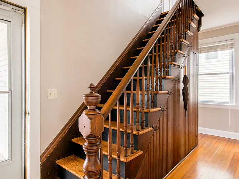 14 Parry Ave — Photo 20