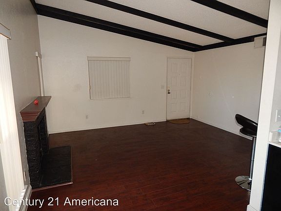4th image of 4704 Obannon Dr