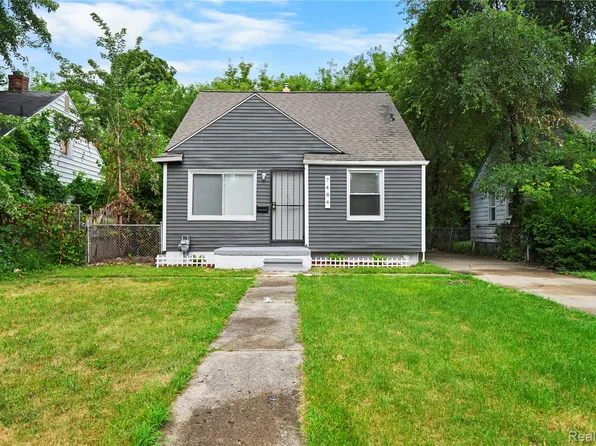 7484 Clayburn St, Detroit, MI 48228