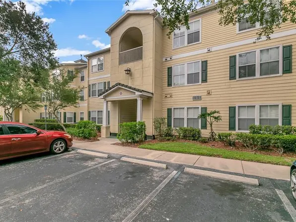 18187 Bridle Club Dr, Tampa, FL 33647