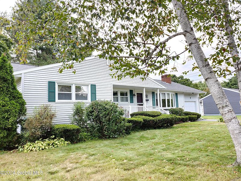 2nd image of 7 Buena Vista Avenue