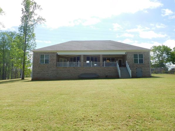 217 Aqua Cove Ct, Inman, SC 29349