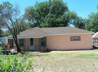 223 S Hickok St, Ulysses, KS 67880