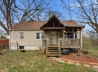 7253 Town Hall Rd, Belleville, IL 62223