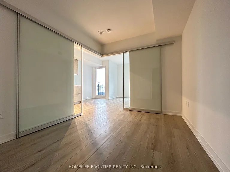 395 Bloor St E #1812 — Photo 14