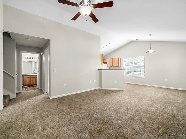Maple Village Apartments — Photo 112