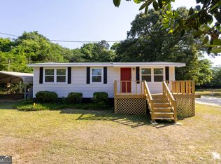 156 Churchwell Rd, Cochran, GA 31014