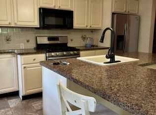 43 Pleasant St #43, East Longmeadow, MA 01028