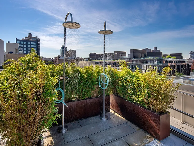 416 Kent Ave #808 — Photo 24