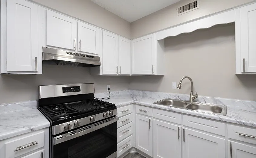 Floor plan 3 Bed 1.5 Bath - Diamond