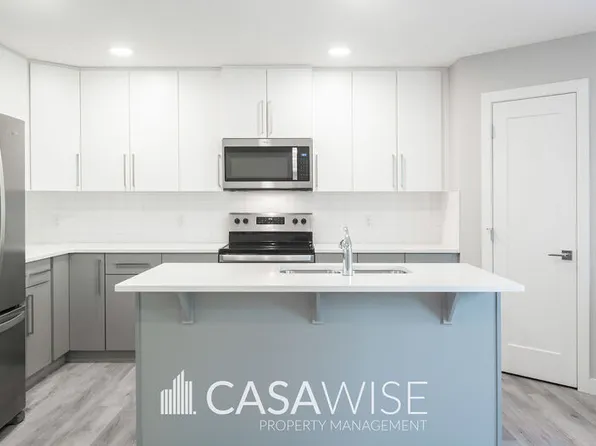 6469 177a Ave NW, Edmonton, AB T5Y 3X2