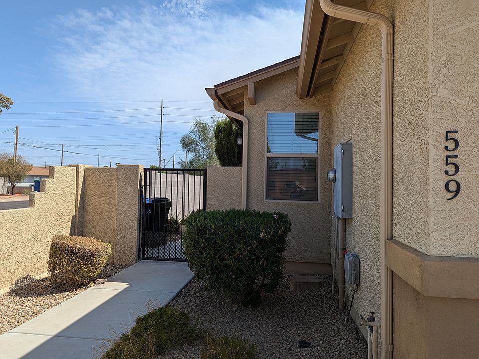 1st image of 559 E 4th Pl