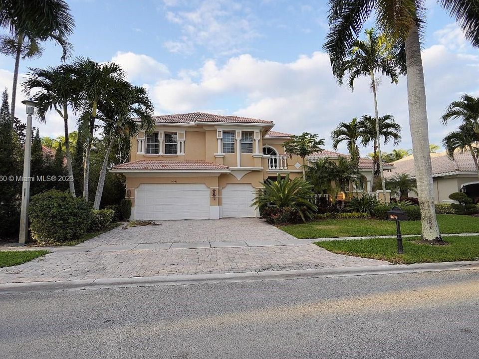 1st image of 10997 Canary Island Ct