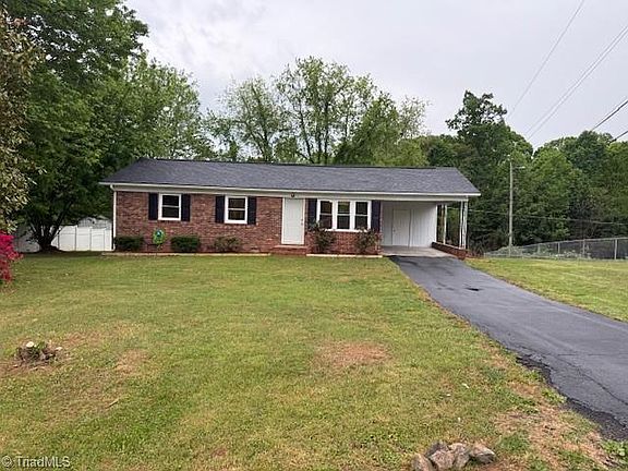 2nd image of 178 Lori Ln
