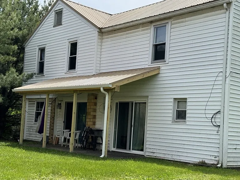 20 Main St — Photo 29