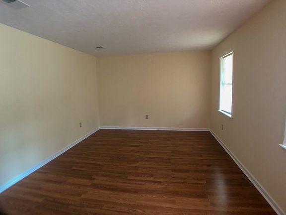 2nd image of 2846 Brentway Dr