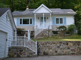 19 Hardman Ter, Denville, NJ 07834