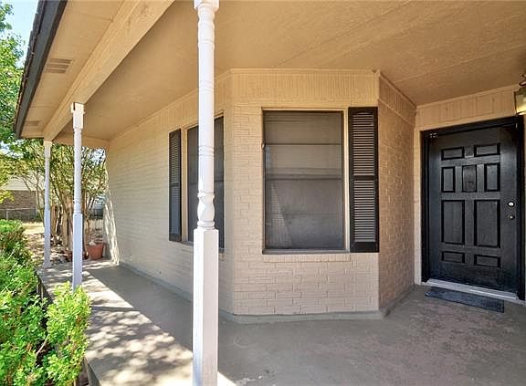 3rd image of 7503 Hill Meadow Cir