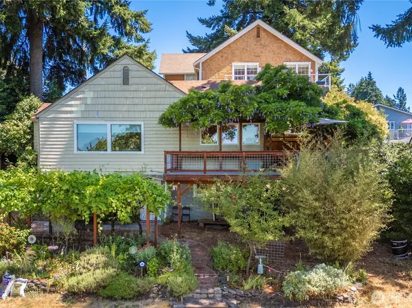 1001 Yew Avenue NE, Olympia, WA 98506