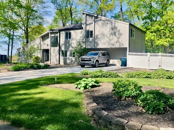 4701 N Weir Dr, Muncie, IN 47304