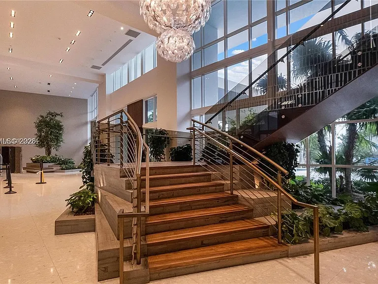 2020 N Bayshore Dr #3408 — Photo 40