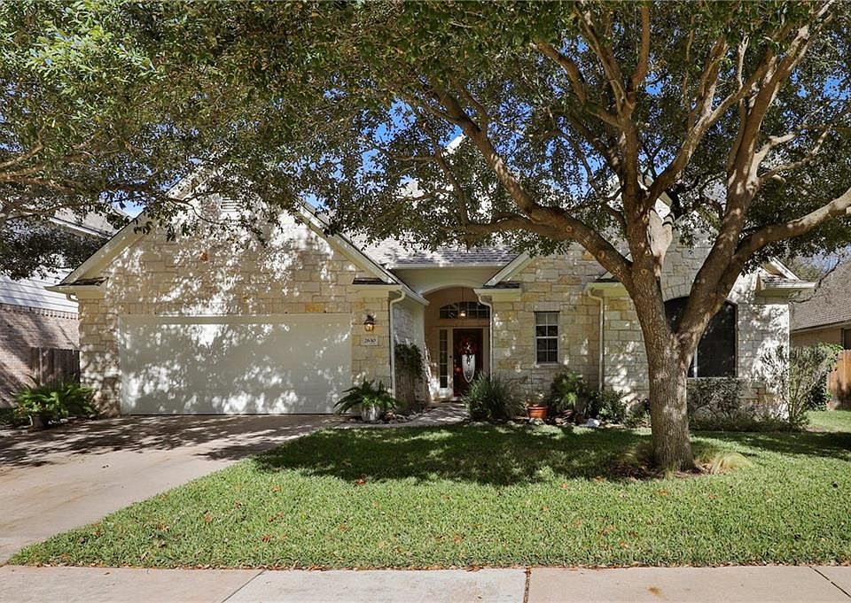1st image of 2630 Henley Dr