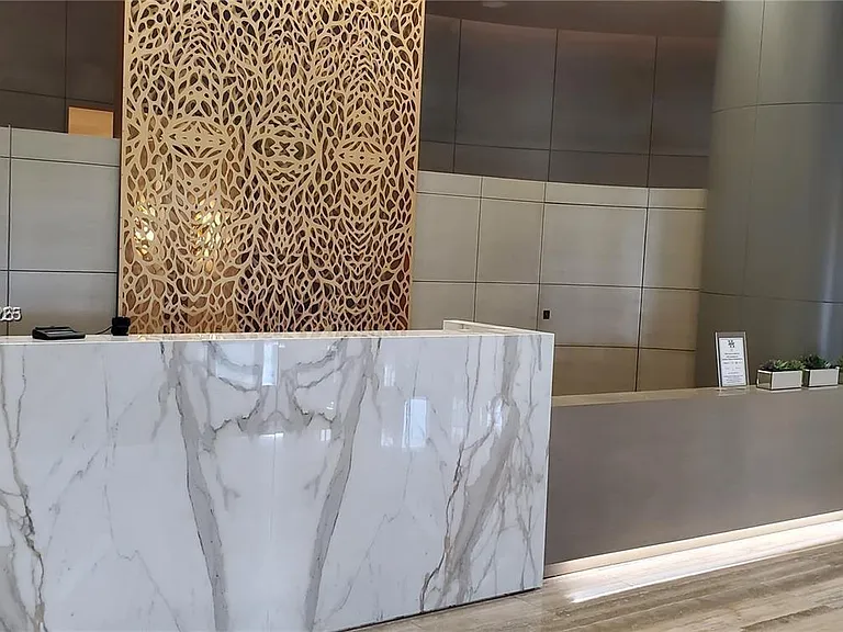 10275 Collins Ave #323 — Photo 3