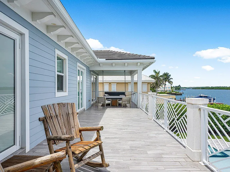 2100 Notre Dame Dr — Photo 41