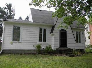 230 River Meadow Dr, Rochester, NY 14623