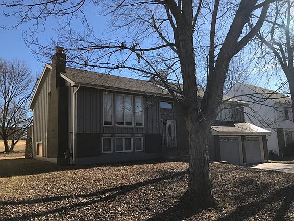 2nd image of 14603 Laquinta Dr