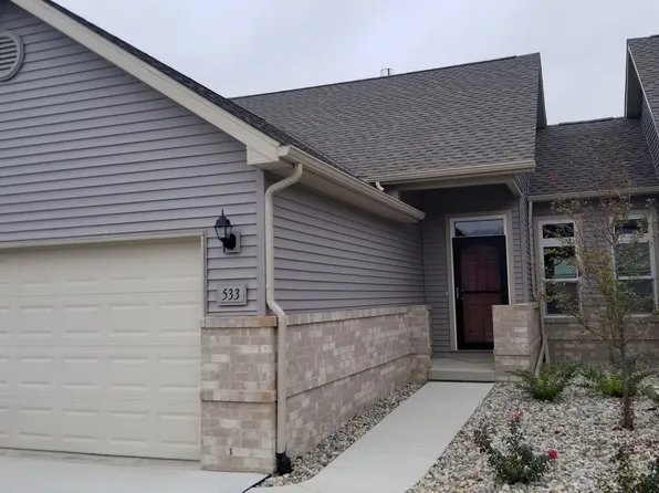 533 Ridge Ln, Tecumseh, MI 49286