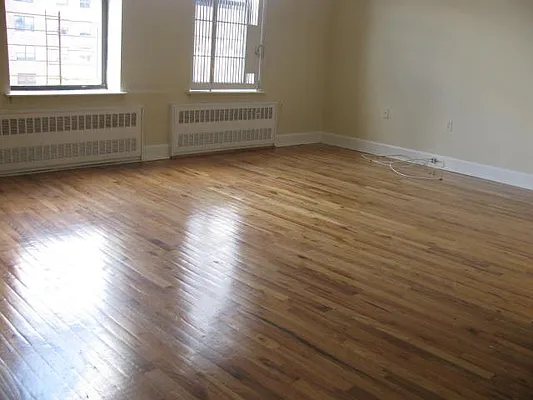 Rented by PMG Real Estate  | media 26