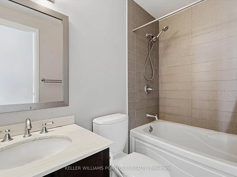 2191 Yonge St #4111 — Photo 22