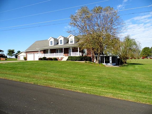 2nd image of 105 Terri Rose Ct
