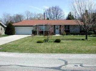 6301 Cemetery Rd, Whitehouse, OH 43571