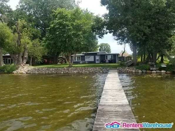 22692 Hayward Ave N, Forest Lake, MN 55025