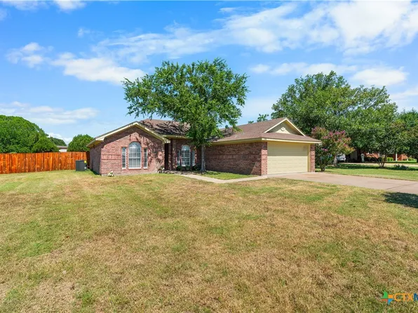1108 S Lovers Ln, Gatesville, TX 76528