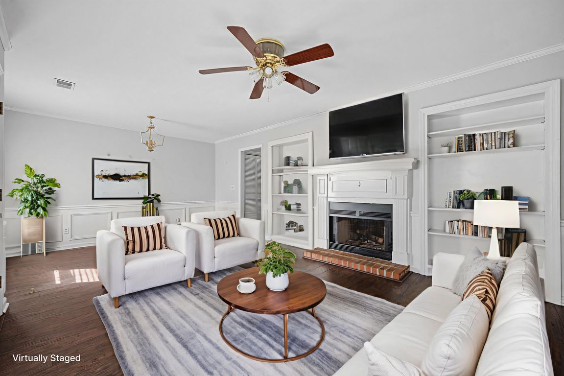 next background image