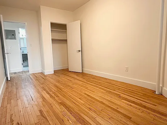 Rented by Compass | media 34