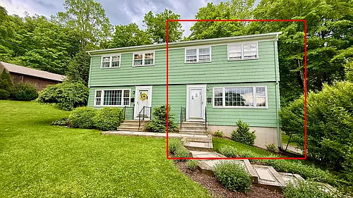 44 Topstone Dr Photo 1