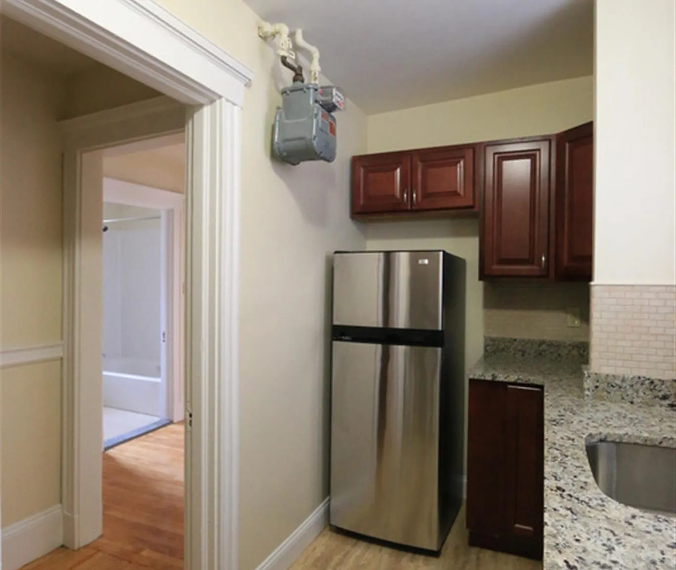 1 bed, $2,900 — Photo 2