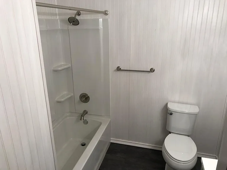 Brand new full bath update. Everything brand new!