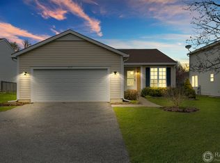 4512 W Swallowtail Dr, Waukegan, IL 60085