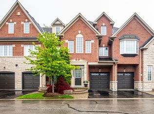 300 Ravineview Way #21, Oakville, ON L6H 7J1