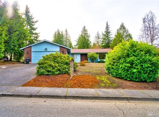 3812 Apache Dr, Mount Vernon, WA 98273