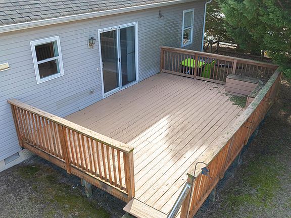 5th image of 102 Sailor Ln