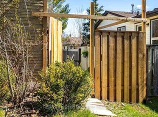 583 Elliott Cres, Milton, ON L9T 3G5